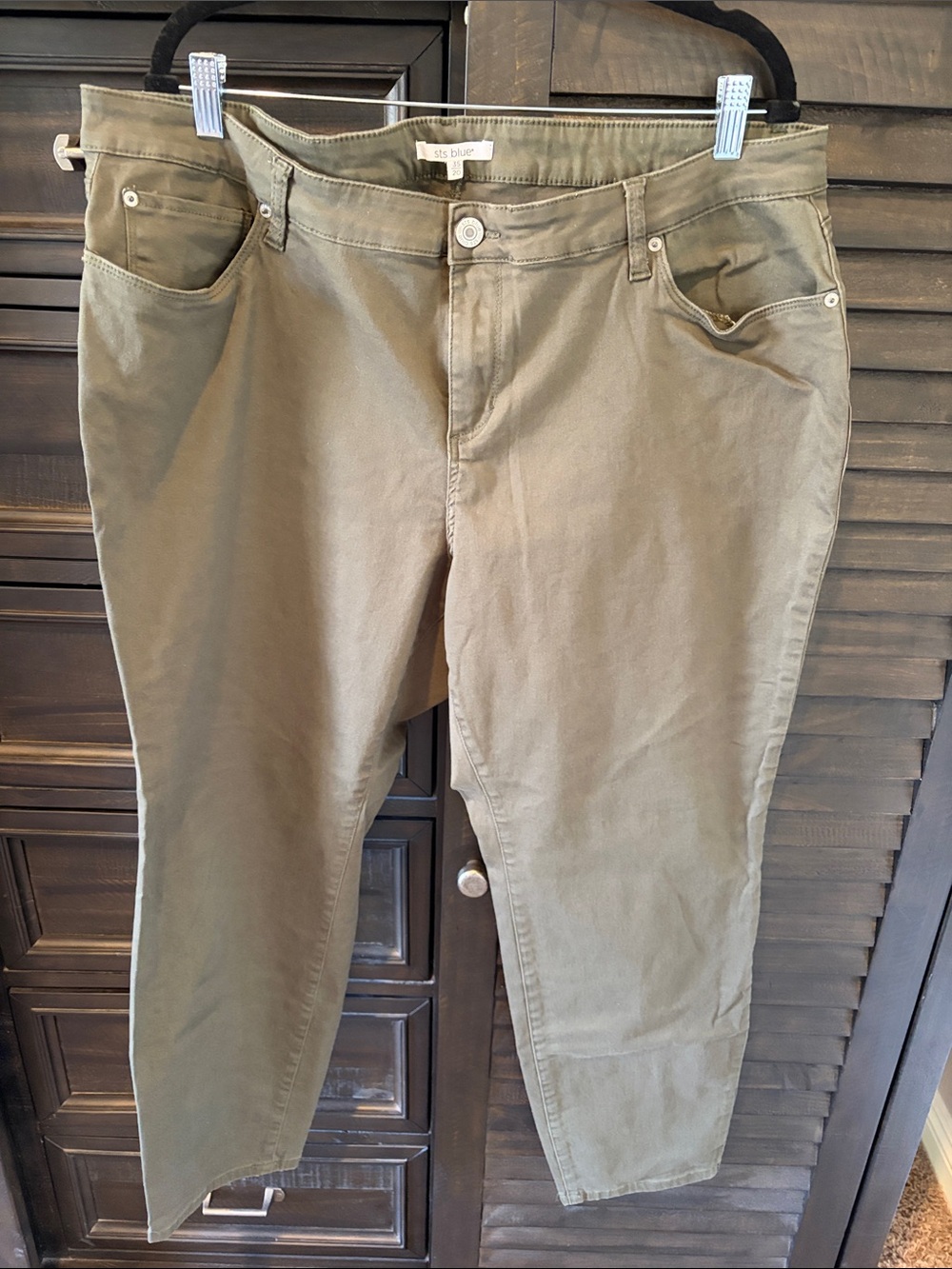 STS Blue Olive Green Straight-Leg Pants
